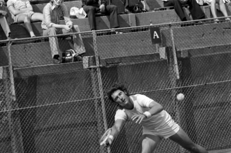 Nationale tenniskampioenschappen te Scheveningen Jan Hordijk in actie, Bestanddeelnr 927-3894