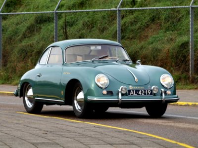 Nationale oldtimerdag Zandvoort 2010, 1956 PORSCHE 356A 1500 GS CARRERA, AL-42-19 pic2