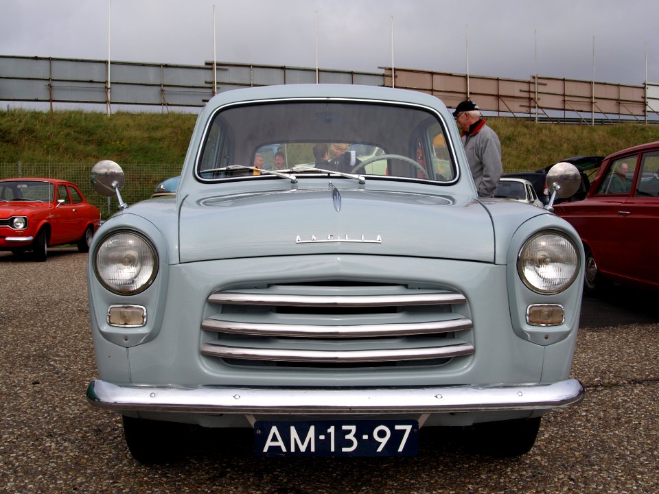 Nationale oldtimerdag Zandvoort 2010, 1957 FORD ANGLIA DE LUXE 101, AM-13-97 pic1
