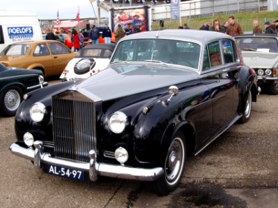 Nationale oldtimerdag Zandvoort 2010, 1961 ROLLS ROYCE CLOUD II, AL-54-97 pic2