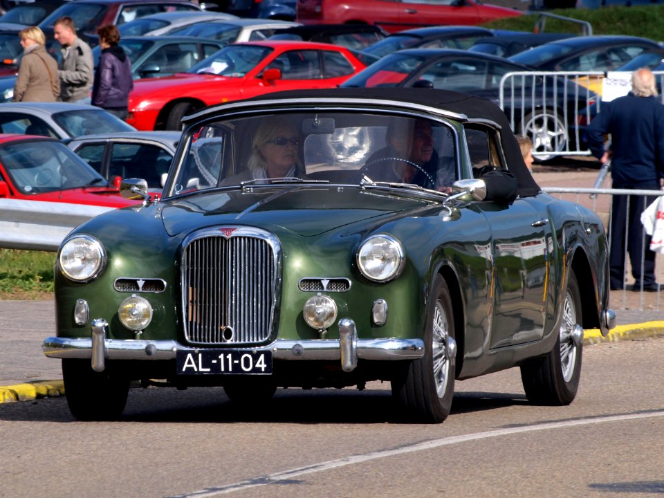 Nationale oldtimerdag Zandvoort 2010, 1960 ALVIS TD 21 PARK WARD CONVERTIBLE pic1