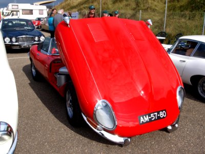 Nationale oldtimerdag Zandvoort 2010, 1961 JAGUAR E-TYPE, AM-57-80 pic1