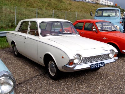 Nationale oldtimerdag Zandvoort 2010, 1964 FORD CONSUL CONSAIR, DR-22-60 pic1