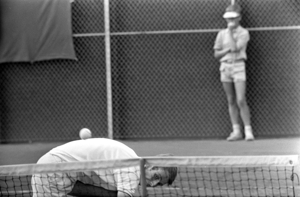Nationale tenniskampioenschappen te Scheveningen E. Schneider , aktie, Bestanddeelnr 922-7070