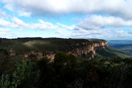 National Pass trail, Blue Mountains National Park 04 photo
