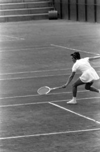 Nationale Tenniskampioenschappen te Scheveningen. Judith Salome in aktie, Bestanddeelnr 920-5788