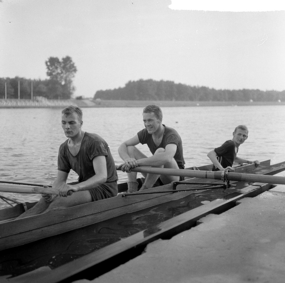 Nationale kampioenschappen roeien op de Bosbaan voor heren twee met stuurman Har, Bestanddeelnr 916-6798