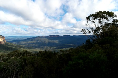 National Pass trail, Blue Mountains National Park 02 photo