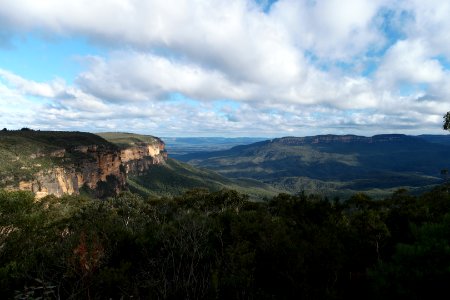 National Pass trail, Blue Mountains National Park 01 photo