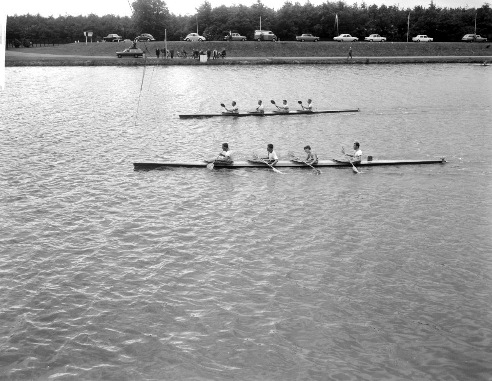 Nationale kortebaan kanowedstrijden op de Bosbaan, finish K4-klasse, Bestanddeelnr 917-9544