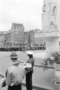 Nationale Dodenherdenking op de Dam (overzicht), Bestanddeelnr 933-9695