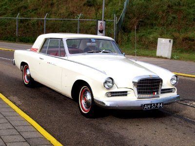 Nationale oldtimerdag Zandvoort 2010, 1963 STUDEBAKER GRAN TURISMO, AH-57-84 pic1