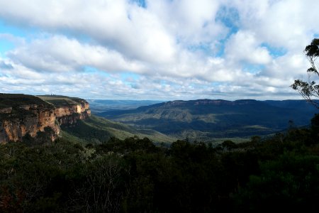 National Pass trail, Blue Mountains National Park 03 photo