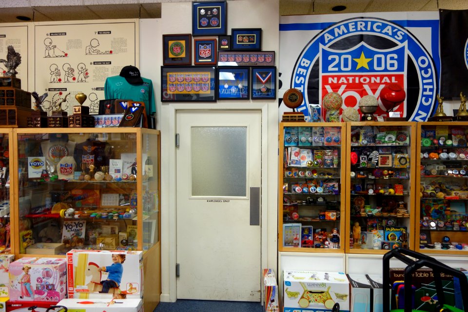 National Yo-Yo Museum - Chico, CA - DSC03050