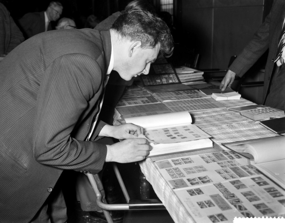 Nationale Filatelistenbeurs in Kras te Amsterdam, Bestanddeelnr 912-3988