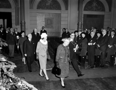 Nationale Herdenking 1813-1963 in Concertgebouw in Amsterdam in tegenwoordigheid, Bestanddeelnr 915-8051