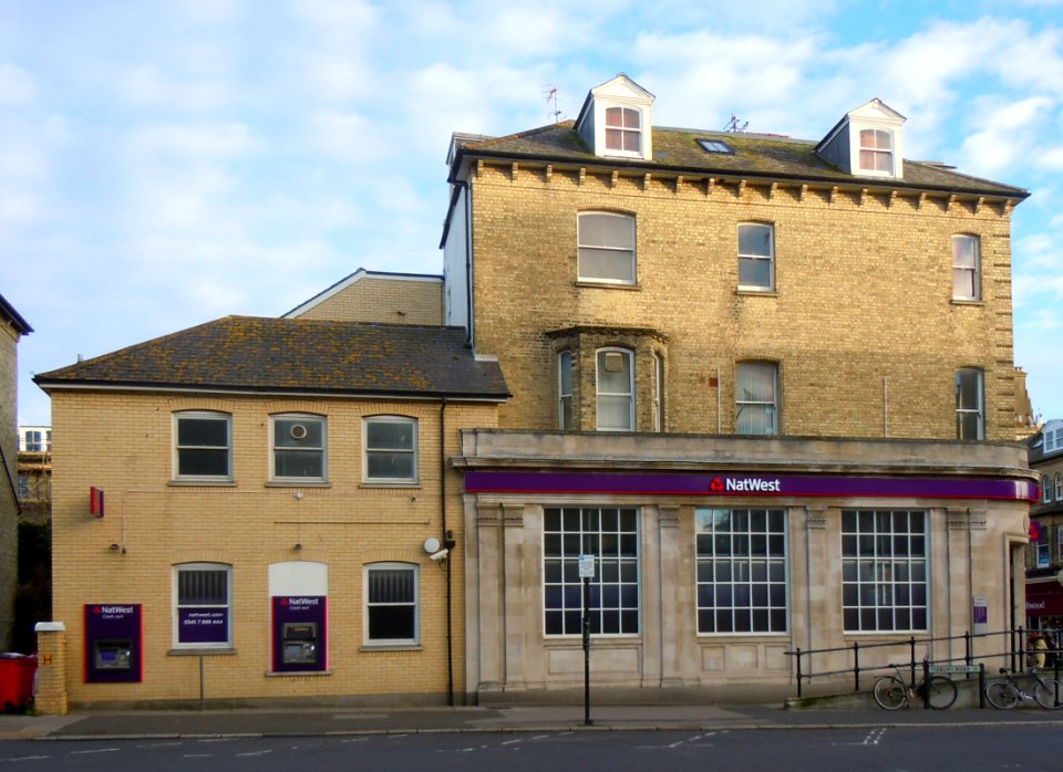 National Westminster Bank, 103 Church Road, Hove (November 2015)