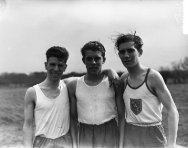 Nationale Veldloop Kampioenschappen 1954 in Heerenduinen IJmuiden, Bestanddeelnr 906-3605