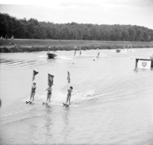 Nationale Waterskikampioenschappen op de Bosbaan, Bestanddeelnr 912-7609
