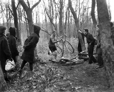 Nationale cyclecross op Duinhorst te Den Haag , Arie Van Wetten, Bestanddeelnr 910-1176