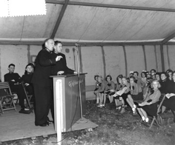 Nationale Velddag Leger des Heils Baarn Kolonel Westergaard (Londen), Bestanddeelnr 906-5403
