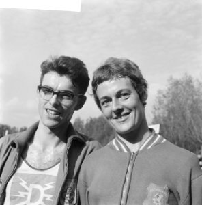 Nationale Veldloop Kampioenschappen 1961 te Gouda. Hein Cujé en Gerda Kraan, Bestanddeelnr 912-9966