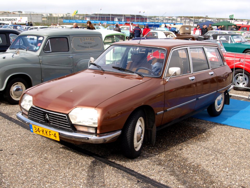 Nationale oldtimerdag Zandvoort 2010, 1977 CITROEN GS, 34-KKF-4 pic2