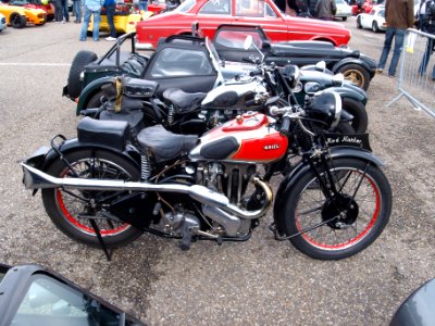 Nationale oldtimerdag Zandvoort 2010, Ariel Red Hunter
