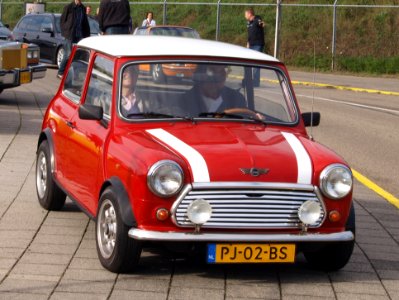 Nationale oldtimerdag Zandvoort 2010, 1986 MINI 1000 E, PJ-02-BS