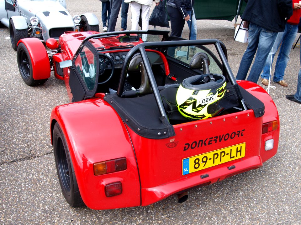 Nationale oldtimerdag Zandvoort 2010, DONKERVOORT(JD) D8 COSWORTH, 89-PP-LH