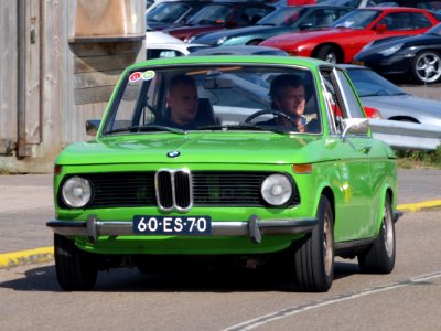 Nationale oldtimerdag Zandvoort 2010, 1975 BMW 2002