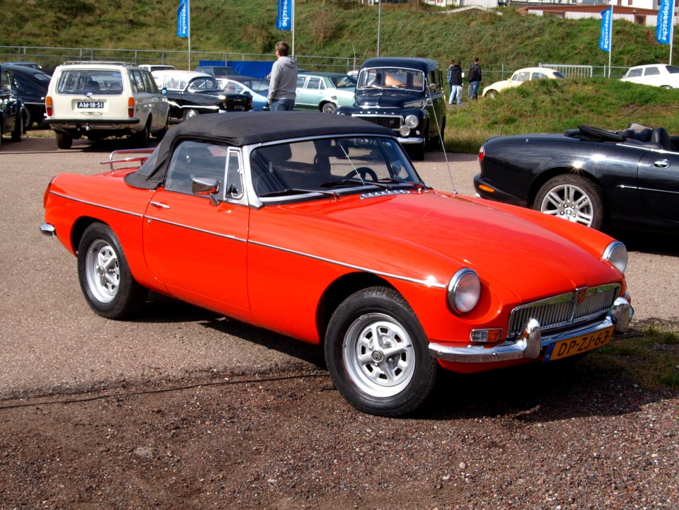 Nationale oldtimerdag Zandvoort 2010, 1979 MG B TOURER US, DP-ZJ-63