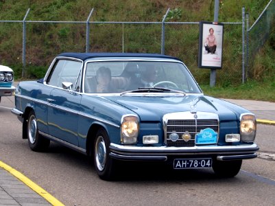 Nationale oldtimerdag Zandvoort 2010, 1971 MERCEDES-BENZ 250 E8 CABRIOLET DAIMLER BENZ, AH-78-04