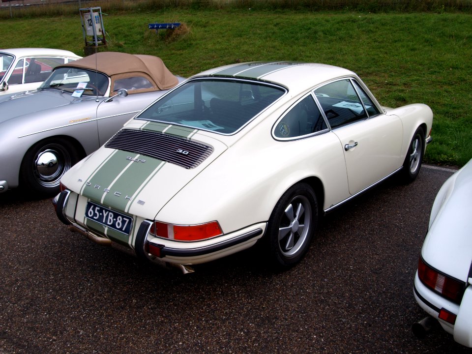 Nationale oldtimerdag Zandvoort 2010, 1973 PORSCHE 911, 65-YB-87 pic2
