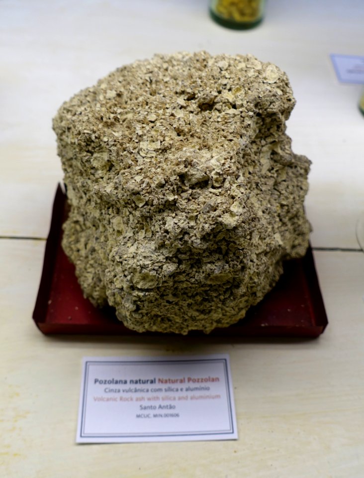 Natural pozzolana, Santo Antao - Museu da Ciência da Universidade de Coimbra - University of Coimbra - Coimbra, Portugal - DSC09276