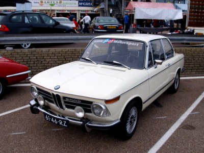 Nationale oldtimerdag Zandvoort 2010, 1971 BMW 2002, 61-46-RZ