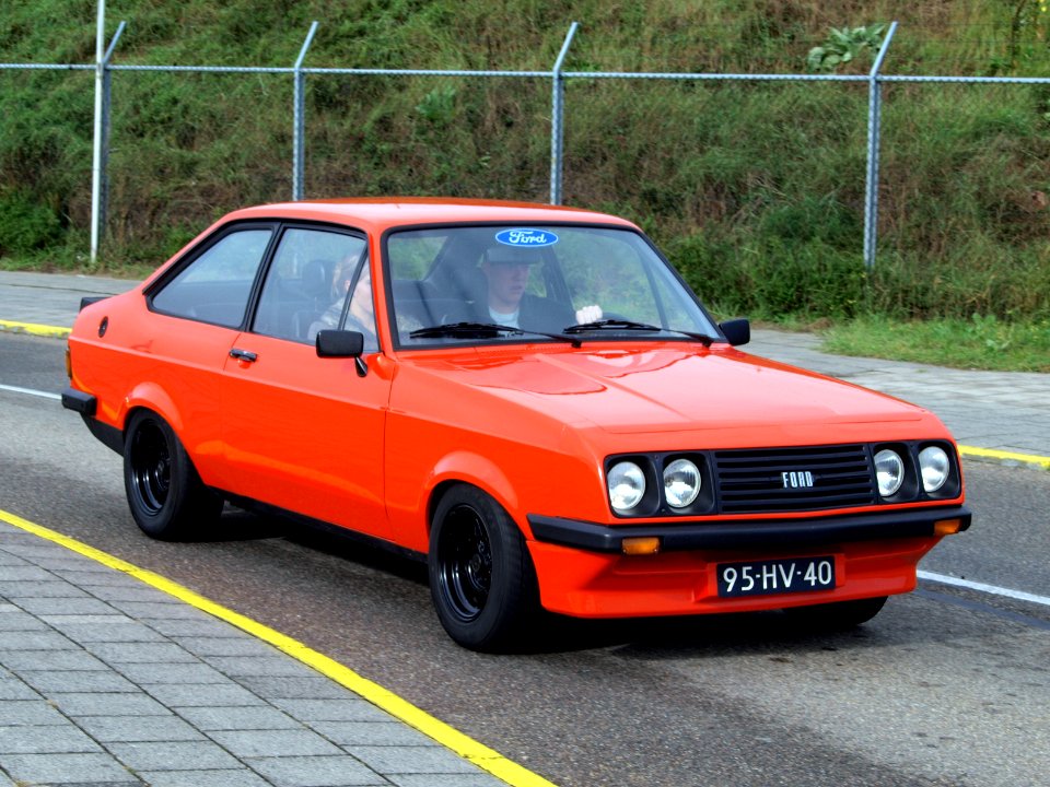 Nationale oldtimerdag Zandvoort 2010, 1976 FORD ESCORT 2000 RS, pic1