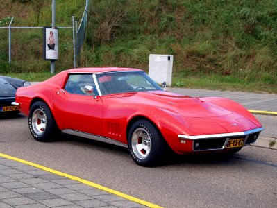 Nationale oldtimerdag Zandvoort 2010, 1968 CHEVROLET CORVETTE, DE-13-87 pic1