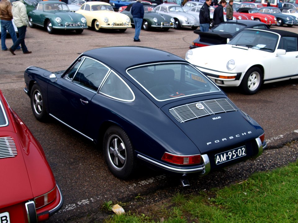 Nationale oldtimerdag Zandvoort 2010, 1967 PORSCHE 912, AM-95-02 pic2