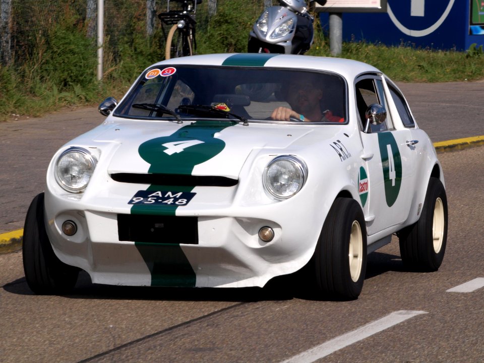 Nationale oldtimerdag Zandvoort 2010, 1967 MARCO S MINI MARCOS MKIII, AM-95-48 P-1