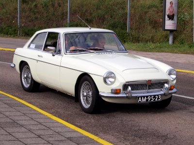 Nationale oldtimerdag Zandvoort 2010, 1968 MG C GT, AM-95-23