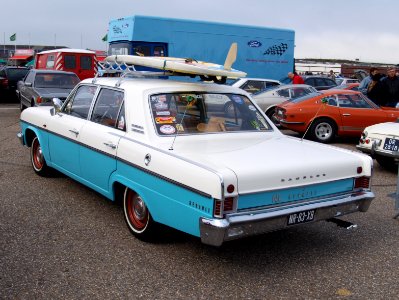 Nationale oldtimerdag Zandvoort 2010, 1966 RENAULT RAMBLER, NR-83-XB pic4
