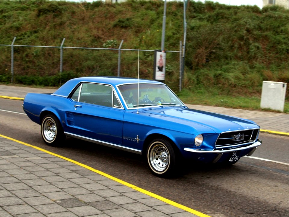 Nationale oldtimerdag Zandvoort 2010, 1967 FORD MUSTANG 289, DL-46-01 pic2