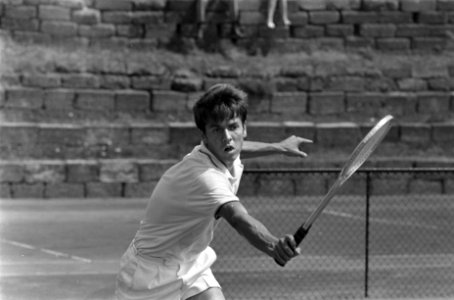 Nationale tenniskampioenschappen, Scheveningen Peter Soeters in aktie, Bestanddeelnr 923-7444
