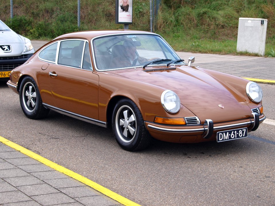 Nationale oldtimerdag Zandvoort 2010, 1972 PORSCHE 911E, DM-61-87