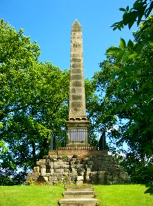 Naseby obelisk