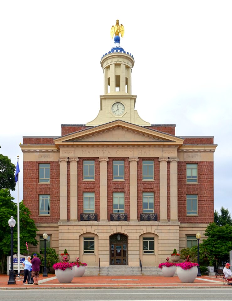 Nashua City Hall - Nashua, New Hampshire - DSC07068