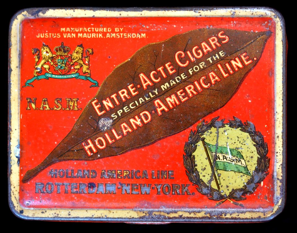 NASM Entre-Acte Cigars specially made for the Holland-America Line