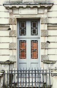 London front door input photo