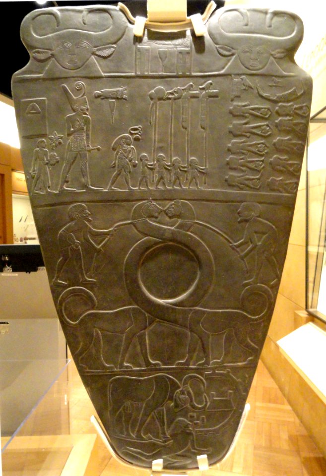Narmer Palette, Egypt, c. 3100 BC - Royal Ontario Museum - DSC09728